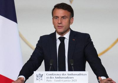 الرئيس الفرنسي: أمريكا لن تقف معنا في أزمة أوكرانيا