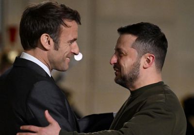 زيلينسكي: ناقشت مع ماكرون تكوين ائتلاف لدعم أوكرانيا