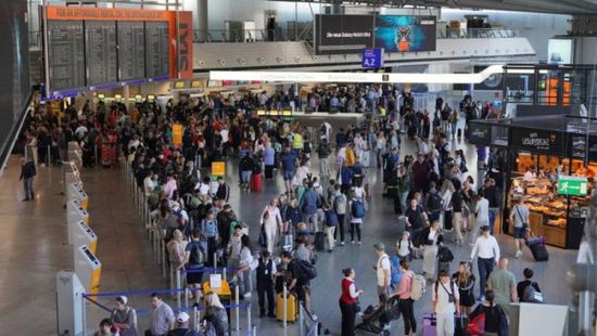 إضراب في مطارات ألمانية رئيسية يوم الاثنين