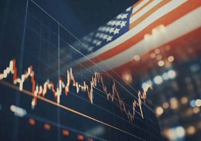 صناديق التحوط الأمريكية تحافظ على رهاناتها مع حذر متزايد