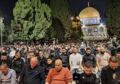 85 ألف مصل فلسطيني يؤدون العشاء والتراويح بالمسجد الأقصى