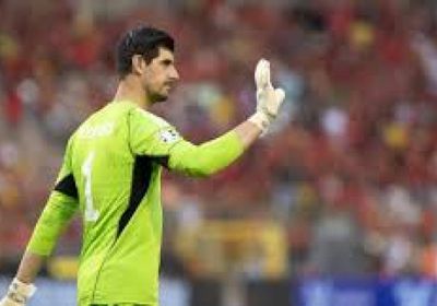 كاستيلز حارس مرمى بلجيكا يعتزل دوليًا