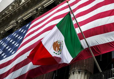 المكسيك: الحوار مع أمريكا تسبب في وقف مؤقت للرسوم الجمركية
