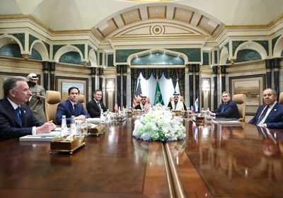 وفد أمريكي يتوجه إلى السعودية لبحث الأزمة الأوكرانية