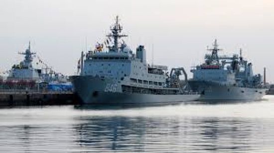 خفر السواحل البريطاني يتعامل مع حادث تصادم سفينة وناقلة نفط