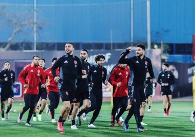 الأهلي يطالب اتحاد الكرة بحكام أجانب في مباراة القمة أمام الزمالك