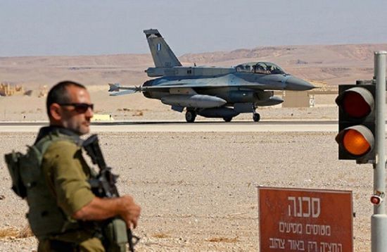 إسرائيل تستهدف منصات مراقبة تابعة للجيش السوري شمال درعا