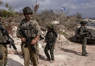 الجيش الإسرائيلي يقصف مدرسة في جنوب لبنان