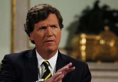 كارلسون: أوكرانيا ليست دولة ذات سيادة