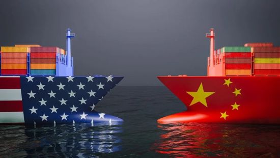 الصين تحذر من حرب تجارية مع أمريكا وتتهمها بـ"الابتزاز"