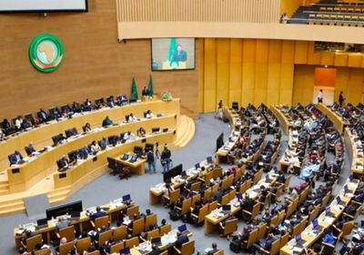 بعد تشكيل حكومة موازية.. الاتحاد الإفريقي يحذر من خطر تقسيم السودان