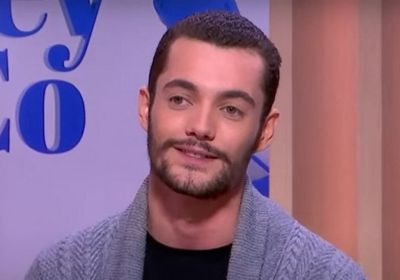 الجزائر تقاضي نجل الرئيس السابق ساركوزي