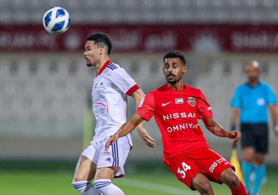 الشارقة يفوز على شباب الأهلي بركلات الترجيح