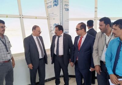 وزير النقل يعلن تسيير رحلات أسبوعية إلى مطار عتق الدولي