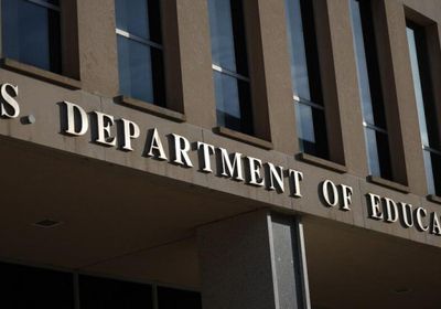 الإدارة الأمريكية تقلص وزارة التعليم إلى النصف