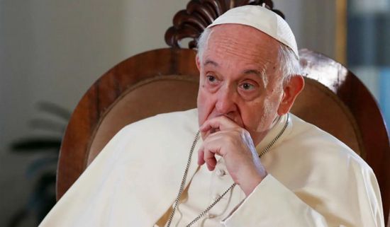 الفاتيكان: البابا فرنسيس سيبقى بالمستشفى