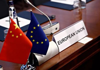 مسؤولة أوروبية تحذر: الصين المستفيد من الحروب التجارية بين أمريكا وحلفائها