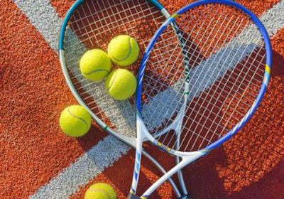 الروسية أندريفا تهزم سبالينكا في نهائي إنديان ويلز للتنس