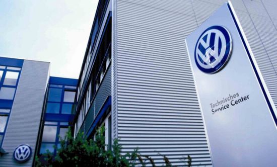 "فولكس" تسرح 1600 موظف في وحدة البرمجيات