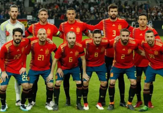 القنوات الناقلة لمباراة هولندا وإسبانيا في دوري الأمم الأوروبية