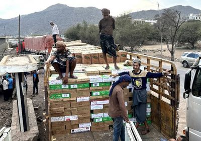 انتقالي الضالع يوزع مساعدات غذائية على الأسر المستحقة