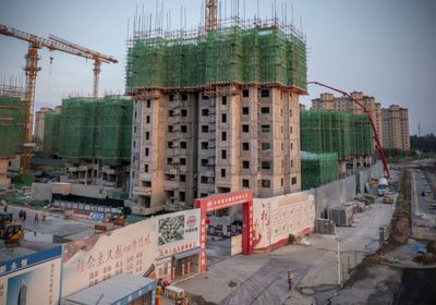 تباطؤ سوق الإسكان الأمريكي: انخفاض تصاريح البناء