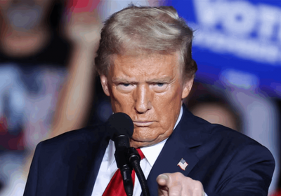 ترامب يؤكد ثقته في الاستحواذ على غرينلاند