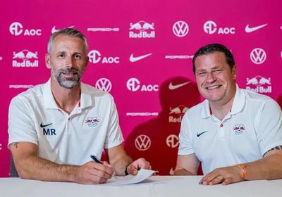 لايبزيج يُقيل مدربه روزه