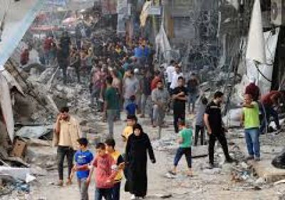 الهلال الأحمر في غزة يعلن انتشال جثث 14 مسعفًا