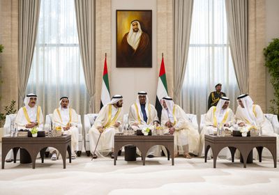 محمد بن زايد يستقبل حكام الإمارات وأولياء العهود بمناسبة عيد الفطر المبارك