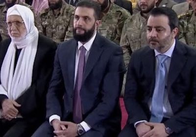    الشرع يؤدي صلاة العيد بقصر الشعب بدمشق