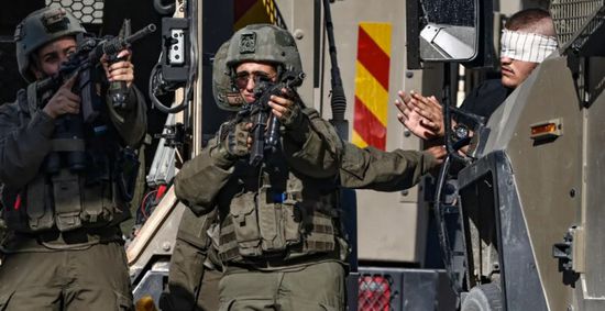 رويترز: ترامب إرسال 20 ألف بندقية لإسرائيل الشهر الماضي