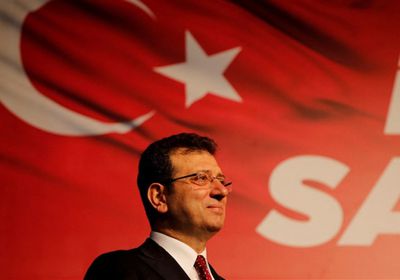 من السجن.. رئيس بلدية إسطنبول: مستمر نحو رئاسة تركيا