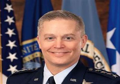 ترامب يقيل مدير وكالة الأمن القومي ومسؤولين أمنيين