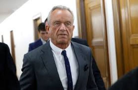 وزير الصحة الأمريكي يتوجه إلى تكساس