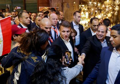 ماكرون في القاهرة في زيارة تركز على الوضع بغزة