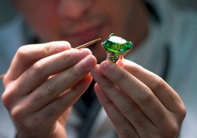 صناعة المجوهرات الهندية تواجه صعوبات تصديرية