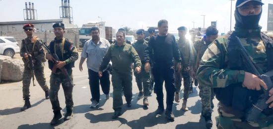 تدشين حملة لضبط المركبات المخالفة في مديرية المنصورة