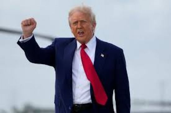 ترامب يوقع أمرًا تنفيذيًا لتعزيز تعدين الفحم في الولايات المتحدة