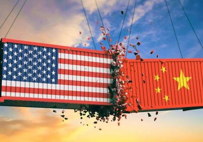 واشنطن تفرض رسومًا جمركية بنحو 104 % على الصين