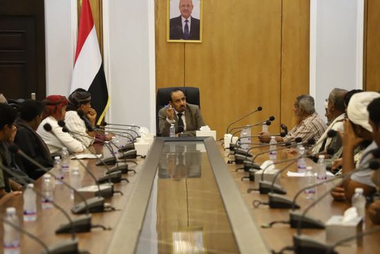 محافظ حضرموت يبحث قضايا أبناء مديريات الضليعة وعمد ورخية