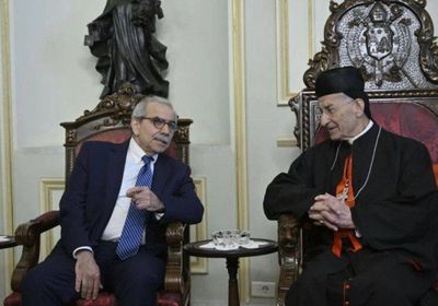 من بكركي.. نواف سلام: لا سلاح خارج الدولة ولا حرب بلا قرارها