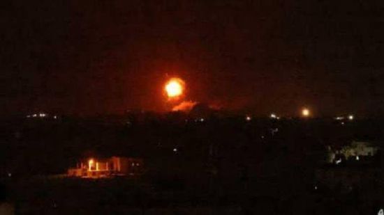 صواريخ إسرائيلية تستهدف المنازل في "ياطر" اللبنانية