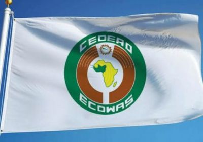 "إيكواس" قلقة بشأن تصاعد التوترات بين مالي والجزائر