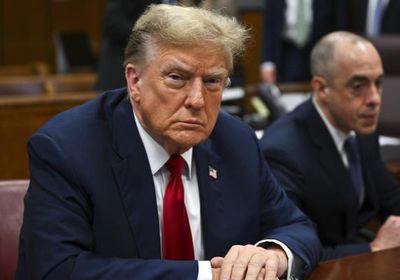 ترامب يدعو الأمريكيين والمستثمرين للهدوء بعد اضطرابات الأسهم