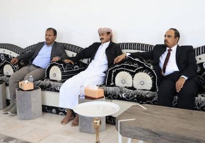 محافظا حضرموت وشبوة يتفقان على التعاون الأمني والتنموي
