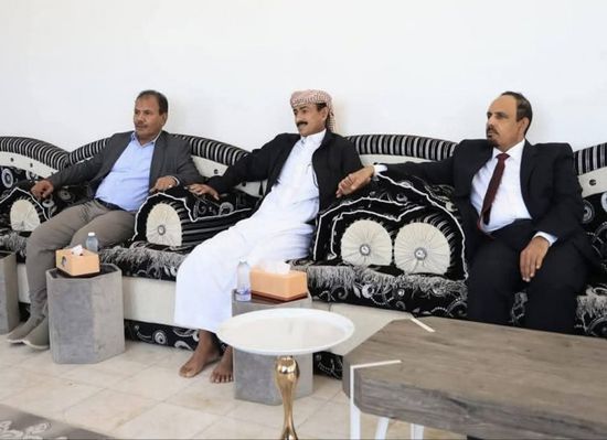 محافظا حضرموت وشبوة يتفقان على التعاون الأمني والتنموي
