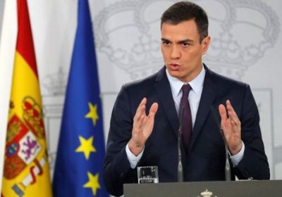 شي جينبينغ يلتقي رئيس الوزراء الإسباني بيدرو سانشيز في بكين