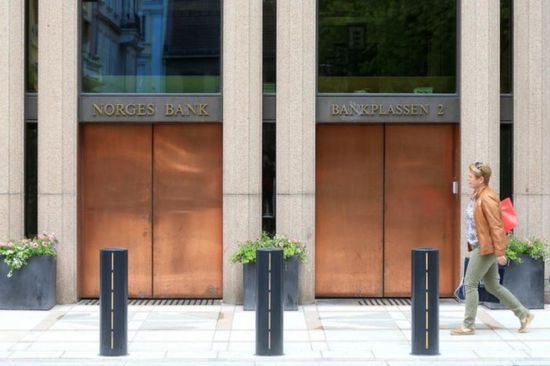الصندوق النرويجي يتمسك باستراتيجيته الاستثمارية رغم خسارة 100 مليار دولار