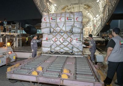 الإمارات ترسل 200 طن من المساعدات الإنسانية إلى ميانمار